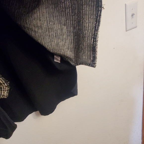 CJ Banks Womens Beaded Pullover Sweater Blouse Plus Size 1X Black and White - Picture 7 of 10